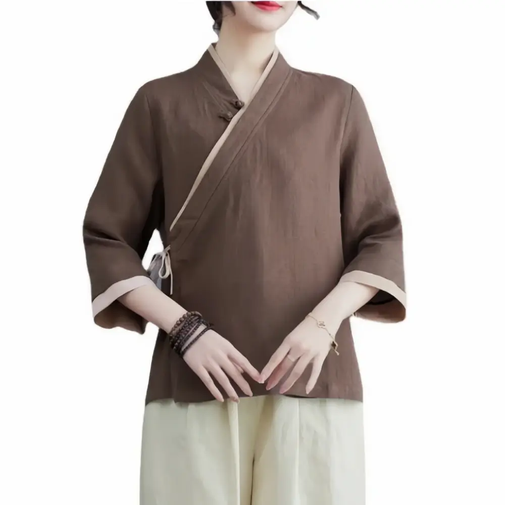 Hanfu-style tea ceremony attire